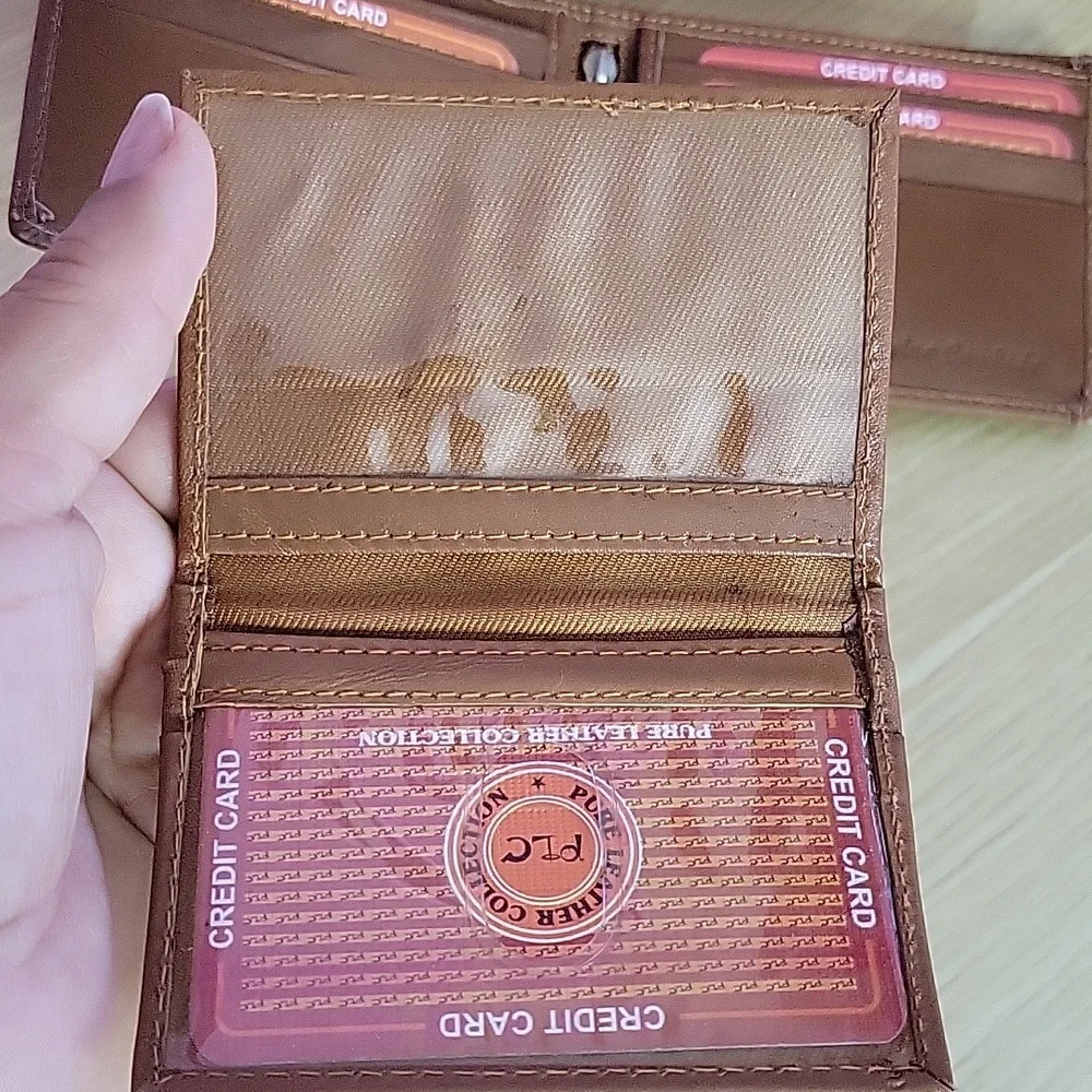 Brand new mens leather wallet